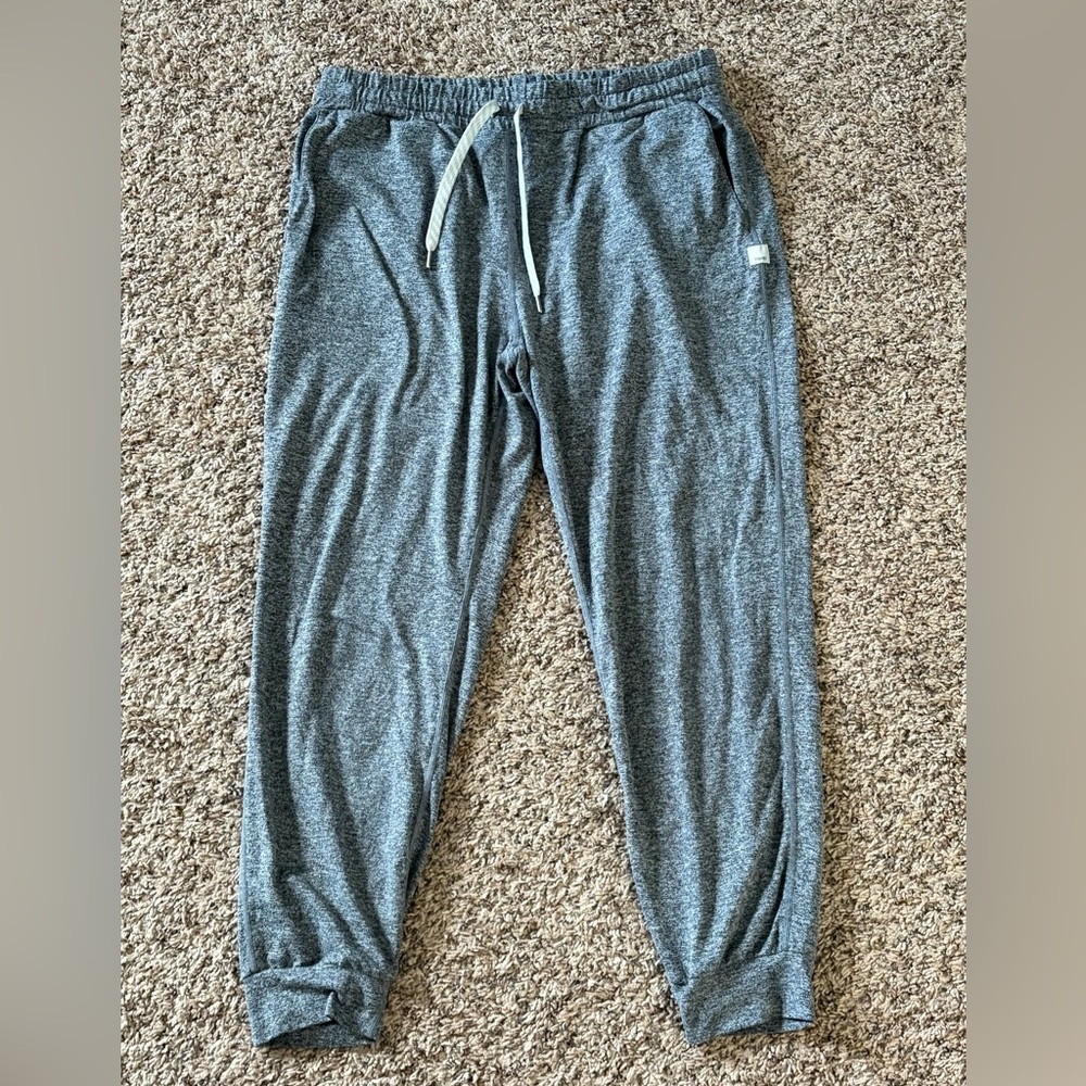 Vuori grey performance joggers